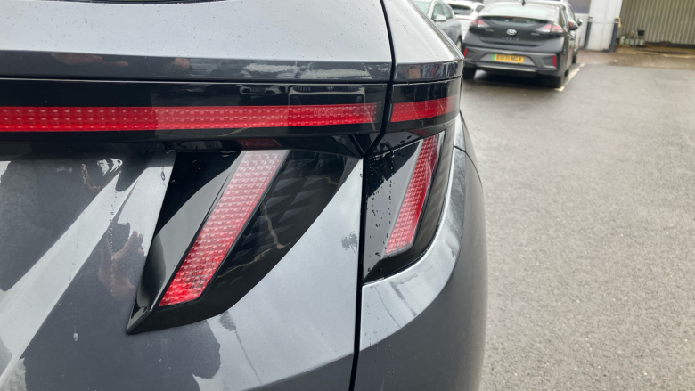 Hyundai TUCSON 1.6 TGDi Hybrid 230 SE Connect 5dr 2WD Auto Hybrid Estate